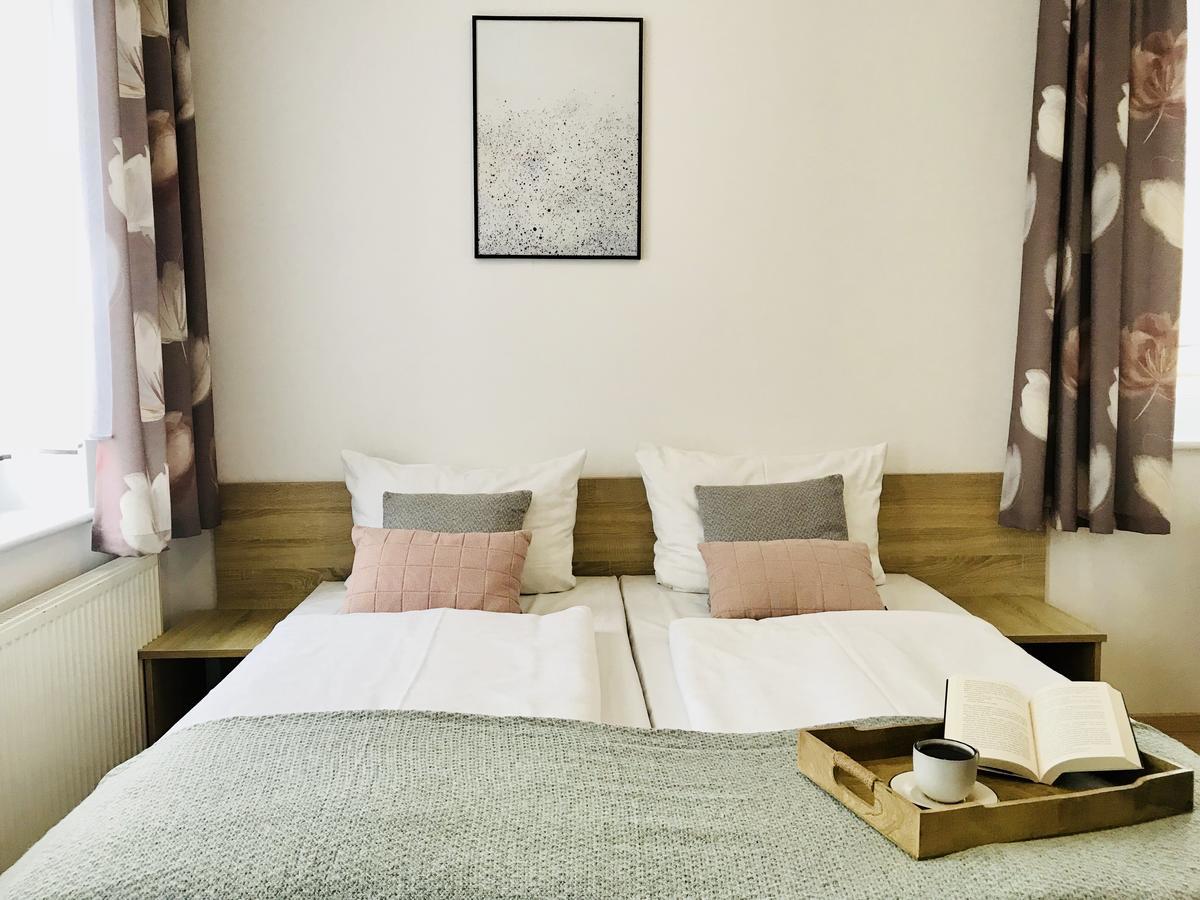 Bed and Breakfast Azalia Ustronie Morskie Exteriér fotografie