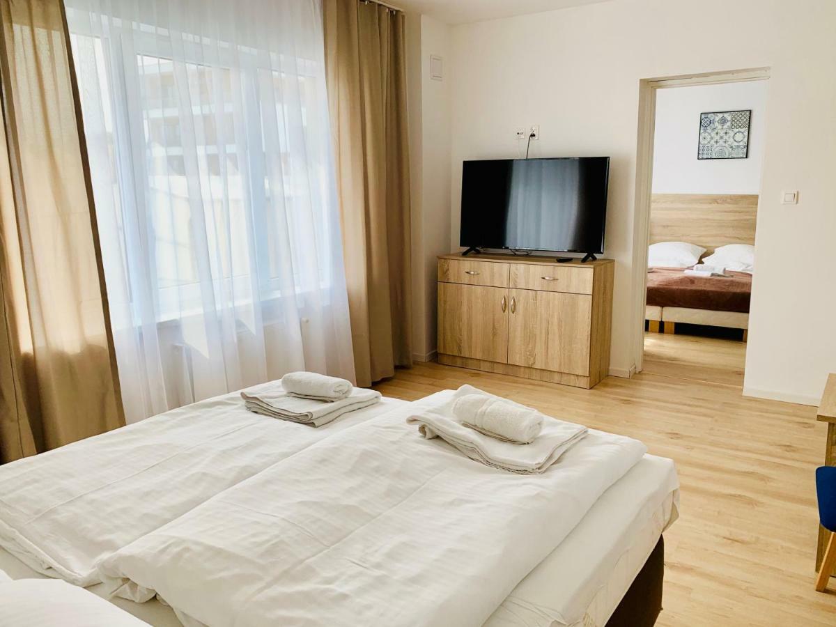 Bed and Breakfast Azalia Ustronie Morskie Exteriér fotografie